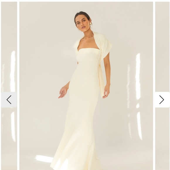 Arcina Orsi Dresses & Skirts - Brand new cream Arcina Ori dress with tags on- dress and scarf